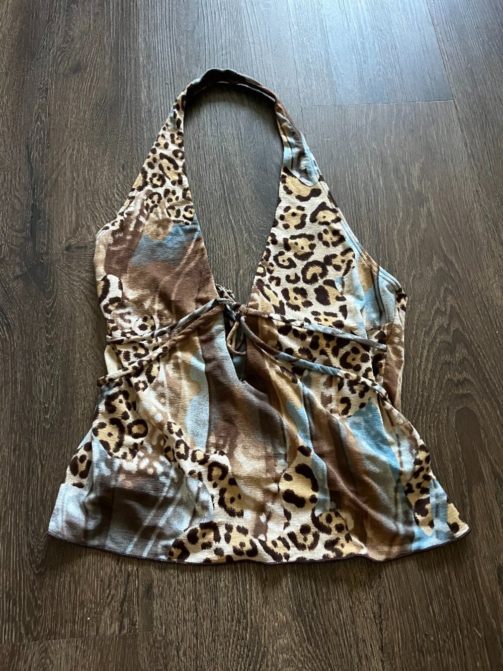 Cute halter top! <3